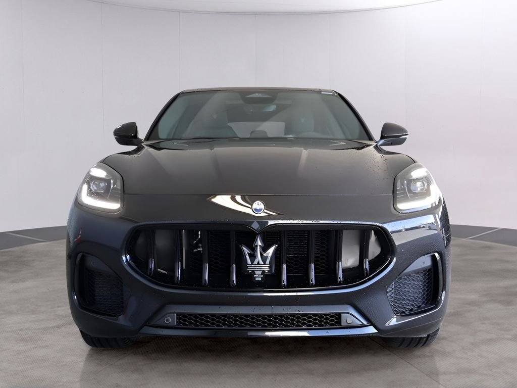 Used 2025 Maserati Grecale MODENA with VIN ZN6PMDBA5S7460408 for sale in Kansas City