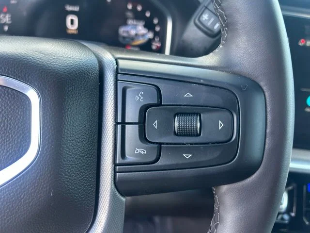 Used 2025 White GMC Denali image 8