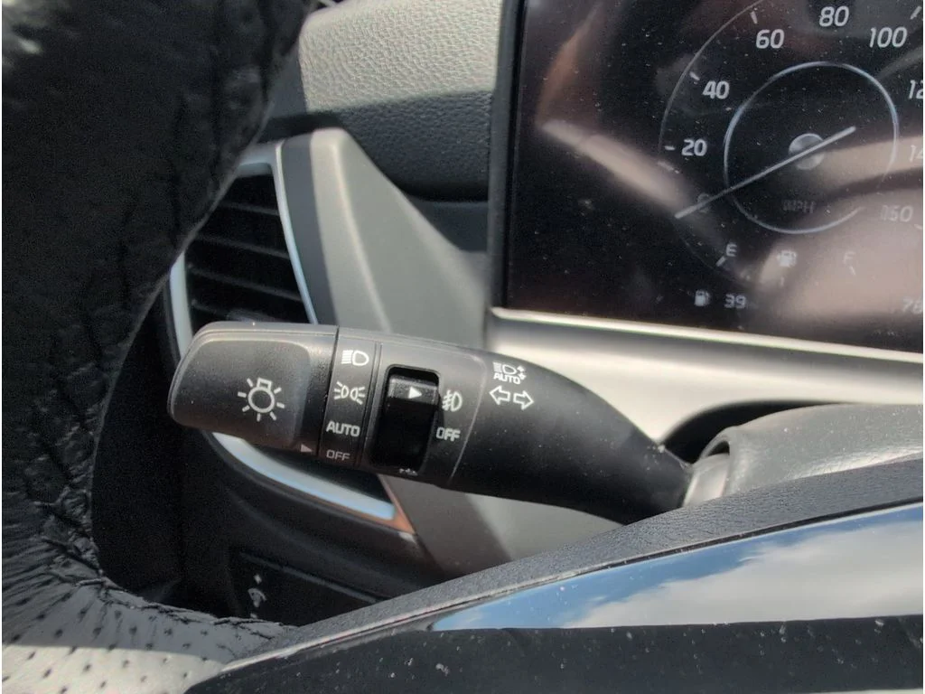 2025 Kia Seltos SX - Photo 25