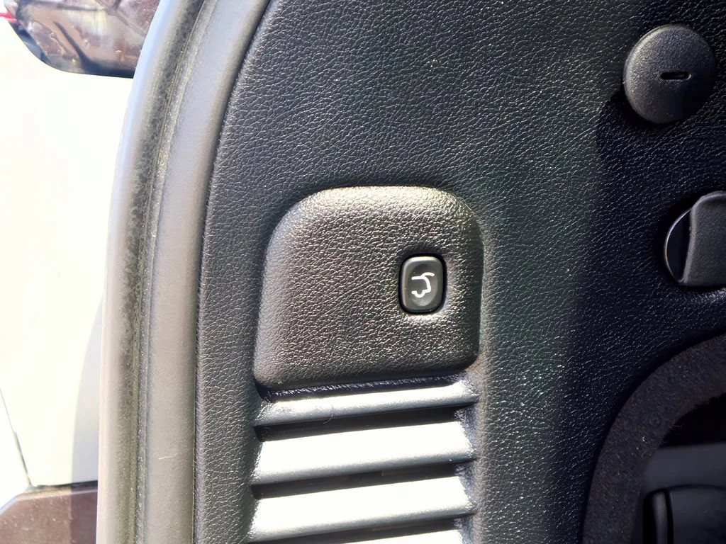 Used 2017 Luxury Brown Pearl Jeep Summit image 10