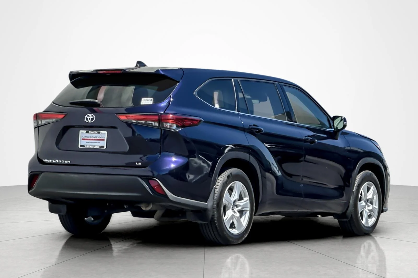 Used 2022 Blueprint Toyota LE image 5