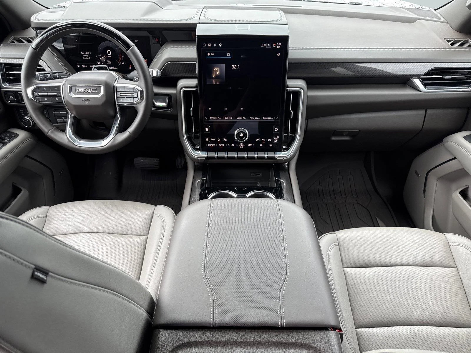 Used 2025 Summit White GMC Elevation image 13