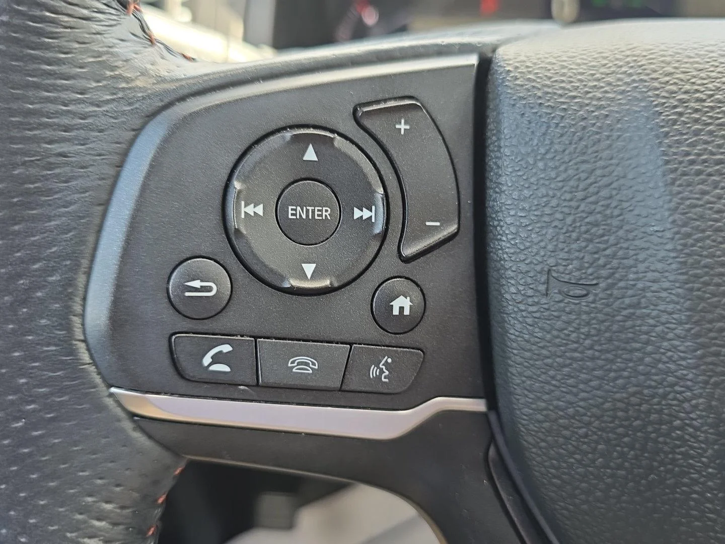 Used 2023 Crystal Black Pearl Honda TrailSport image 16