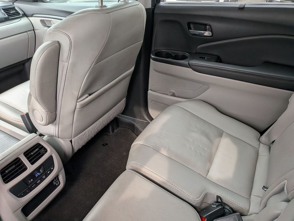 Used 2021 Gray Honda EX-L image 36