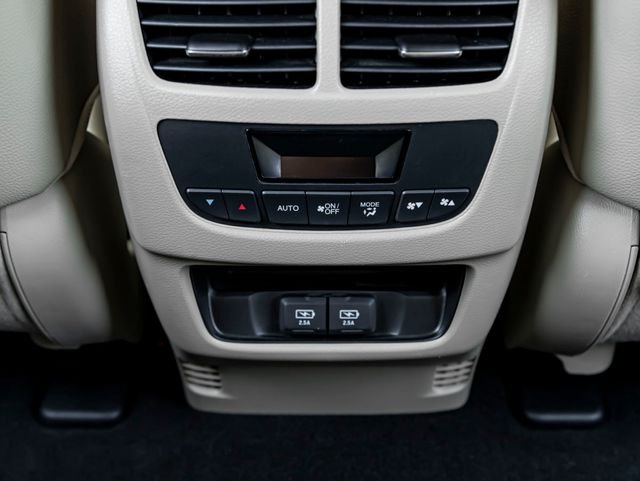 Used 2020 Platinum White Pearl Acura Technology image 36
