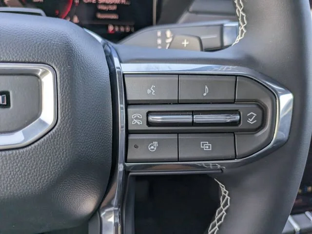 2026 GMC Acadia Denali - Photo 24