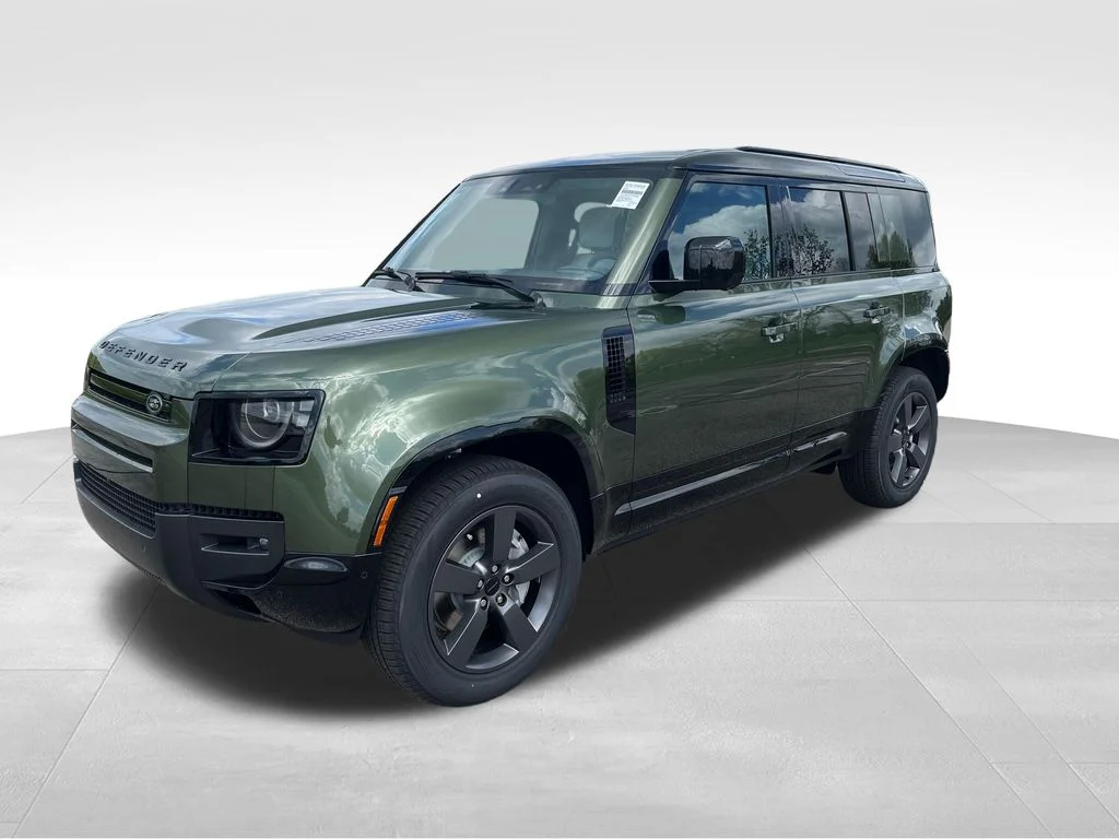 2026 Land Rover Defender 110 X-Dynamic SE P400's photo