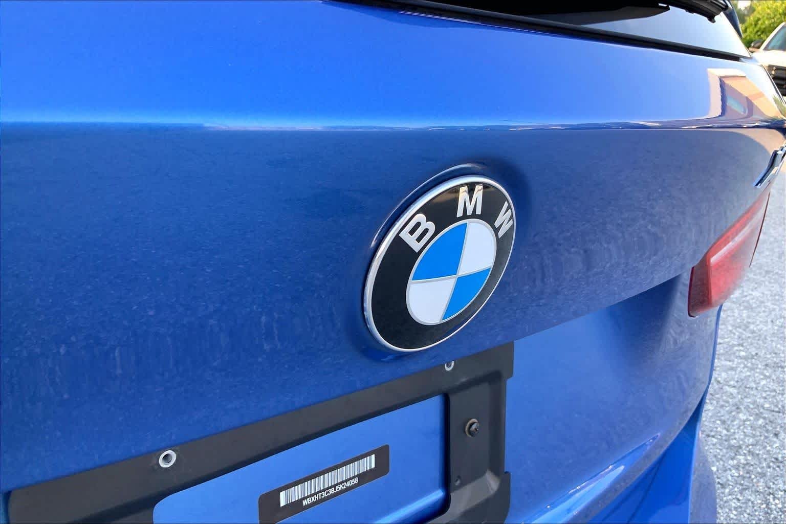 Used 2018 Estoril Blue Metallic BMW xDrive28i image 30