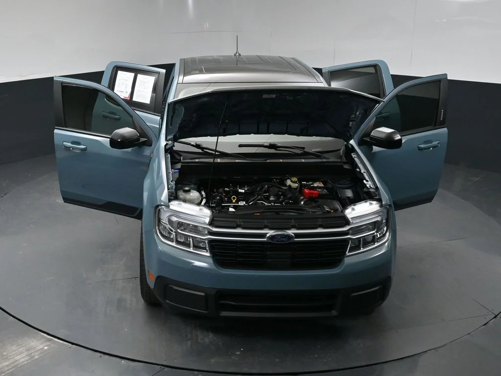 Used 2022 Blue Ford Lariat image 38