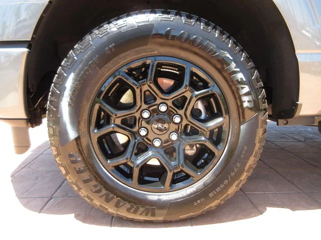 Certified Used 2025 Gray Metallic Ford XLT image 8