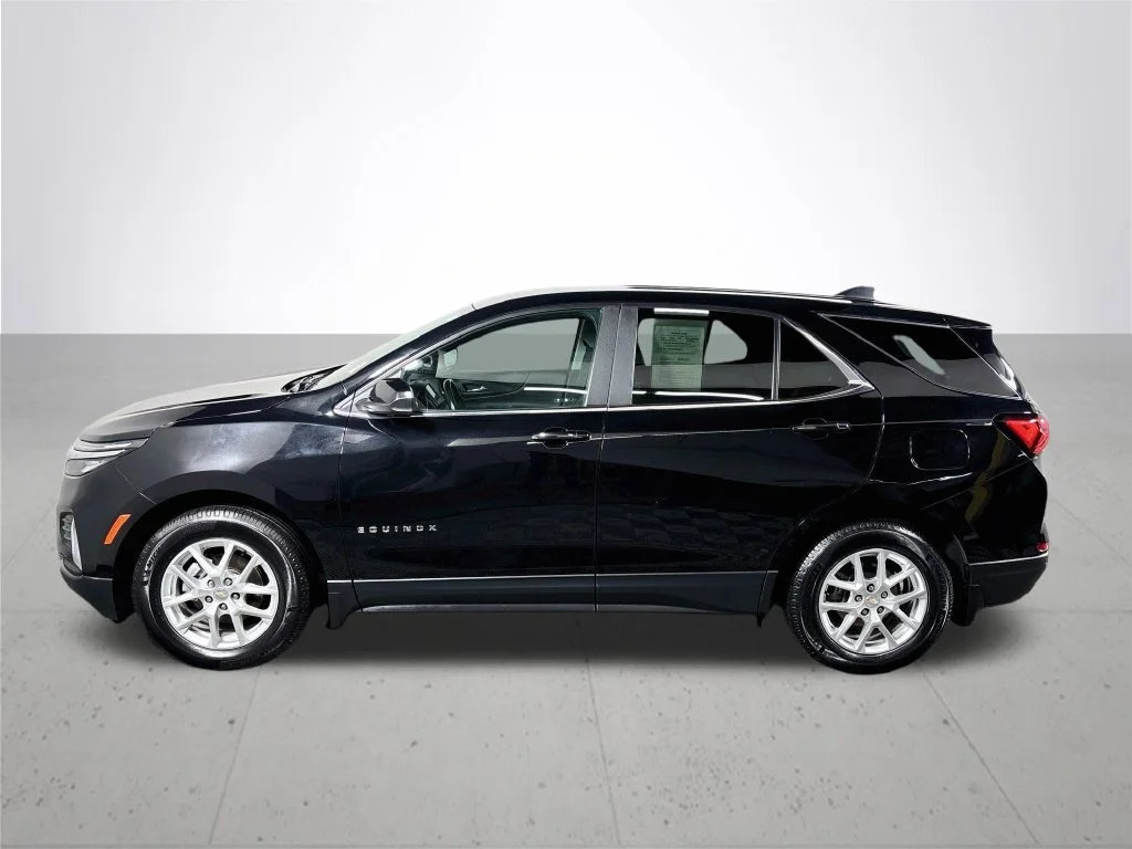 Used 2022 Black Chevrolet LT image 9