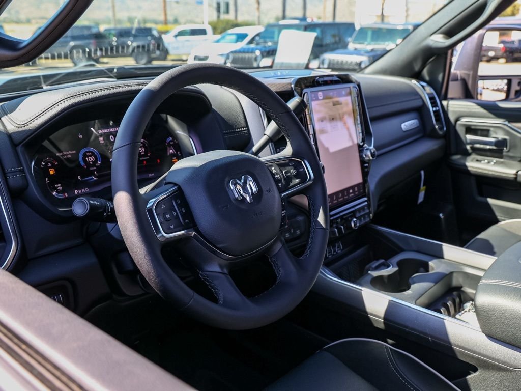 New 2026 Granite Crystal Metallic Clear-Coat Exterior Paint RAM Laramie image 13