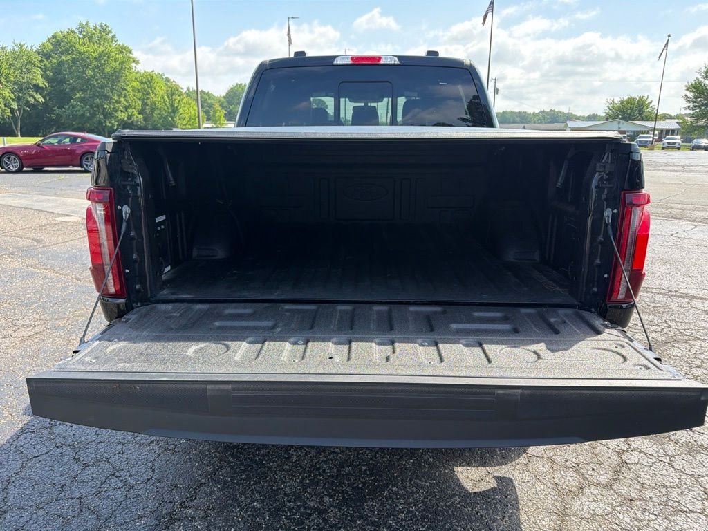 Used 2025 Agate Black Metallic Ford Lariat image 7