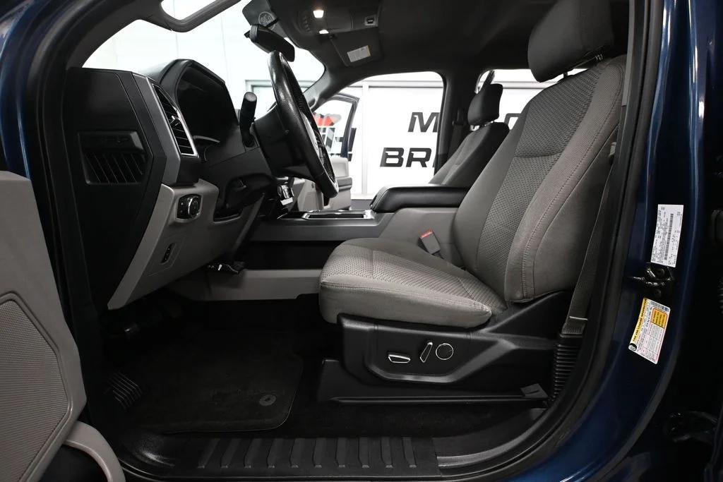 Used 2016 Blue Ford XLT image 24