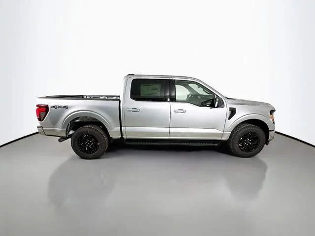 New 2026 Iconic Silver Metallic Ford XLT image 8
