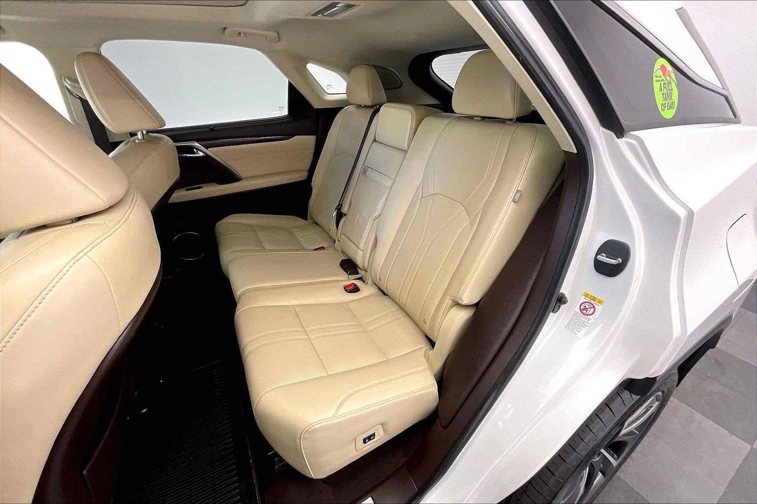 Used 2019 Eminent White Pearl Lexus RX 450h image 19