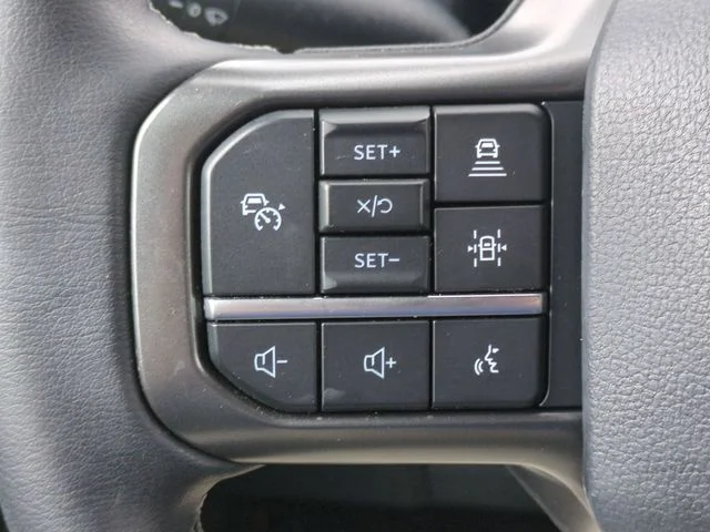 Used 2024 Black Ford XLT image 16