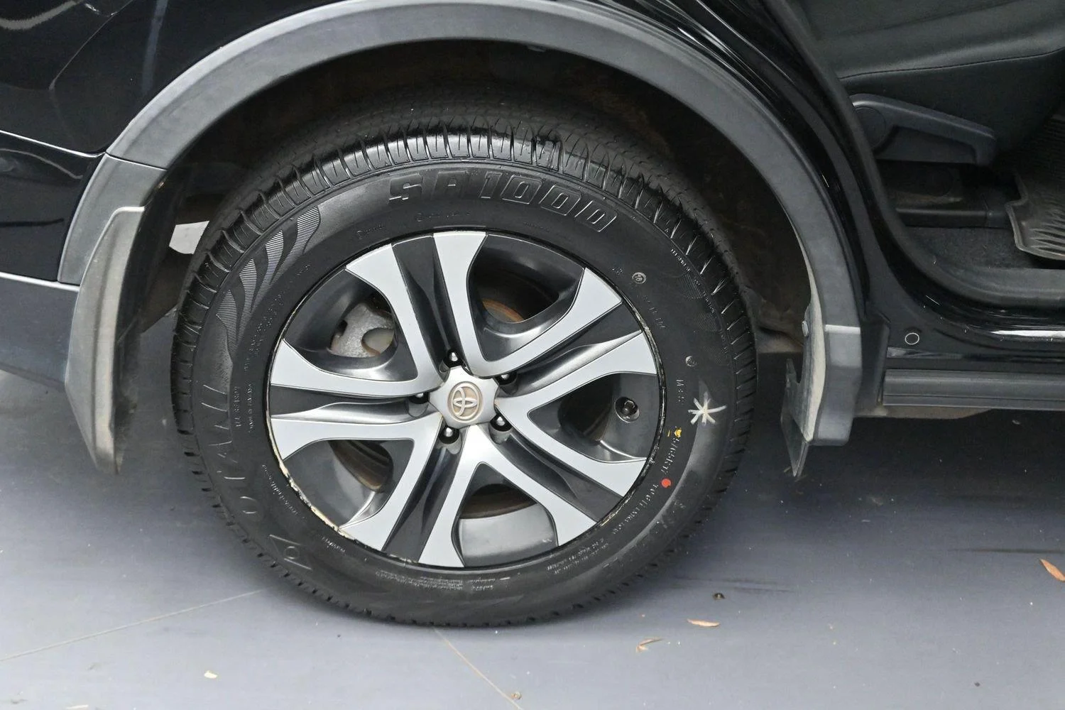 Used 2018 Black Toyota LE image 31