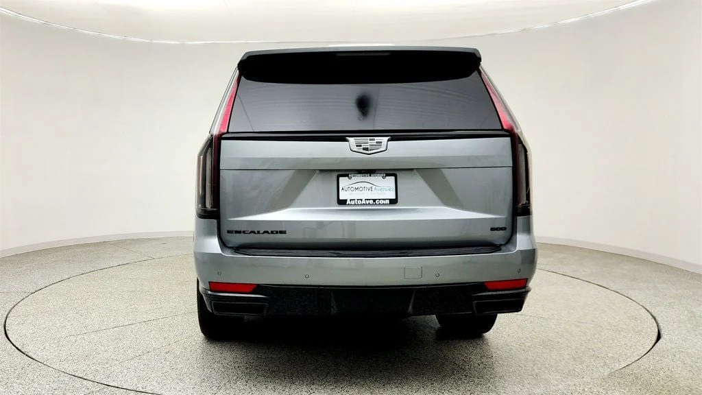 Used 2023 Argent Silver Metallic Cadillac 4WD Sport Platinum w/ Onyx Pkg & Super Cruise image 6