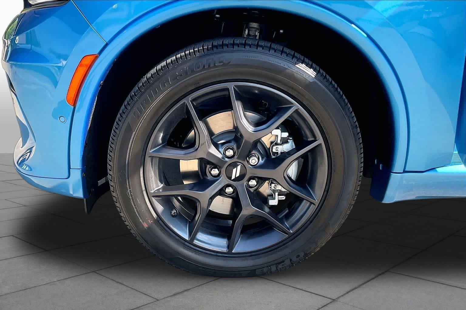 New 2026 B5 Blue Exterior Paint Dodge GT HEMI V8 image 11