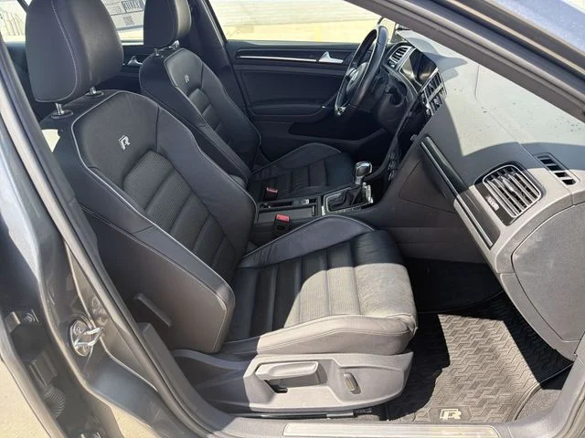 Used 2019 Gray Volkswagen DCC & Navigation 4Motion image 26