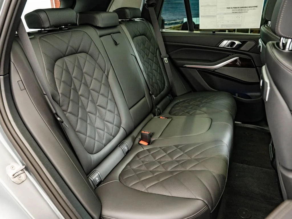 New 2026 Skyscraper Grey Metallic BMW xDrive40i image 46