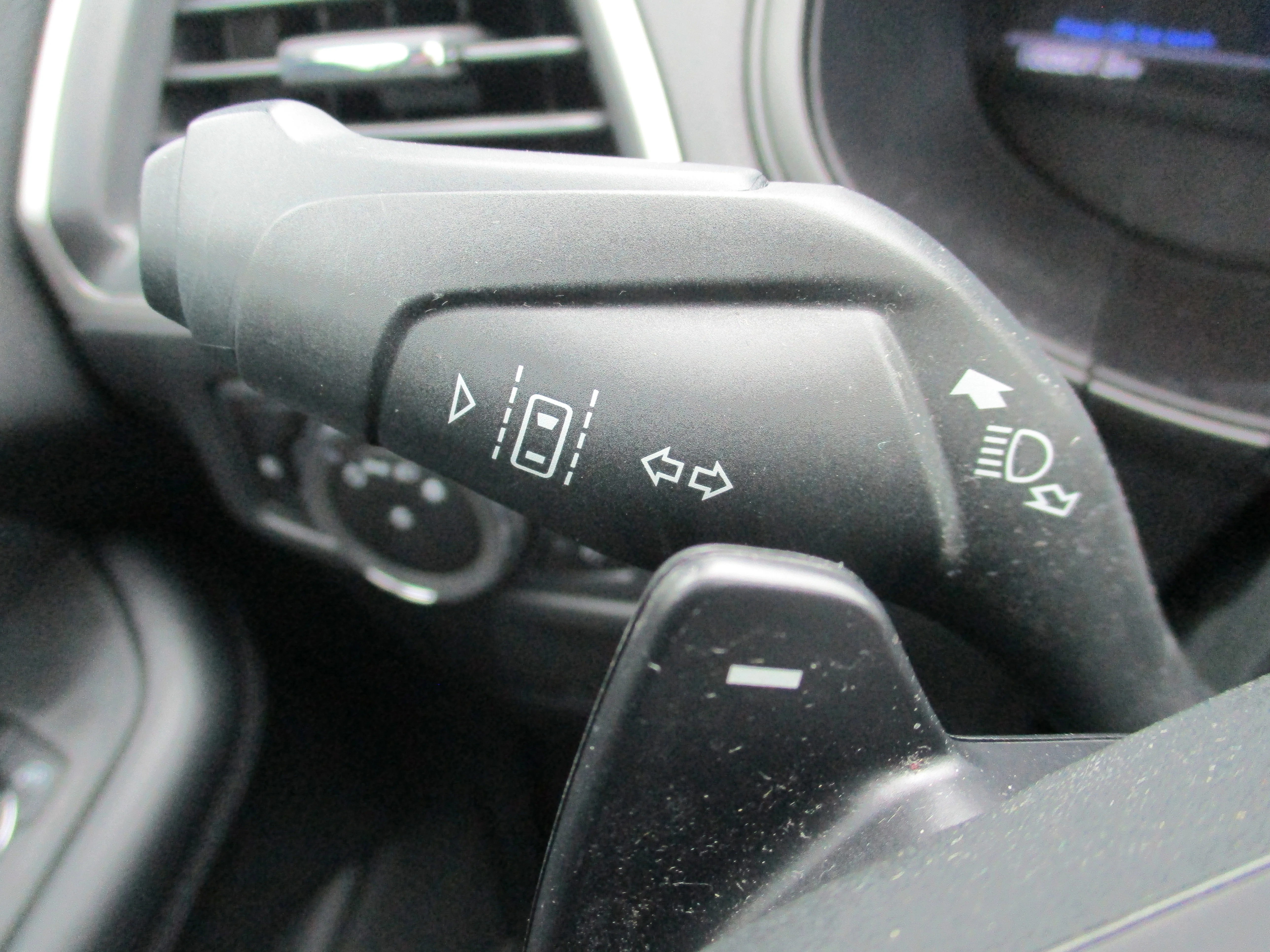 Used 2023 Agate Black Metallic Ford SEL image 12