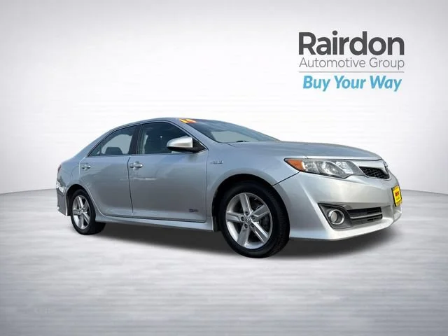 2014 Toyota Camry Hybrid SE Limited Edition