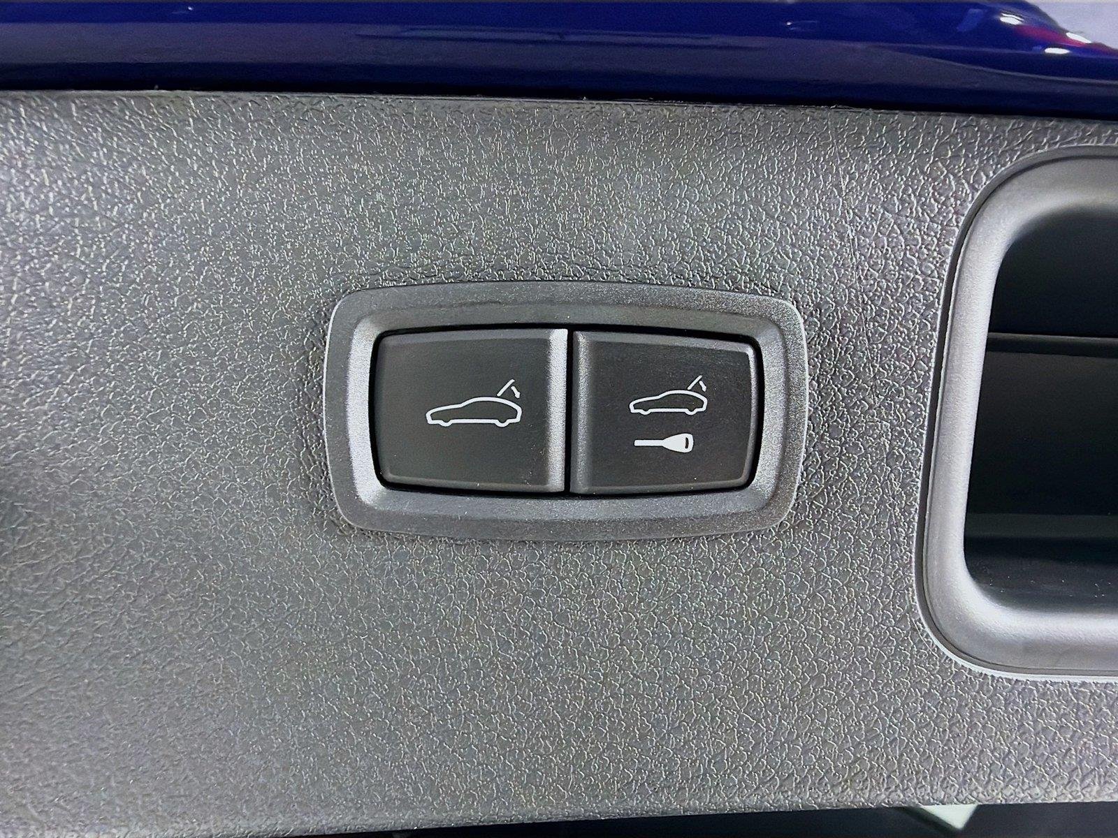 Used 2026  Porsche  image 24