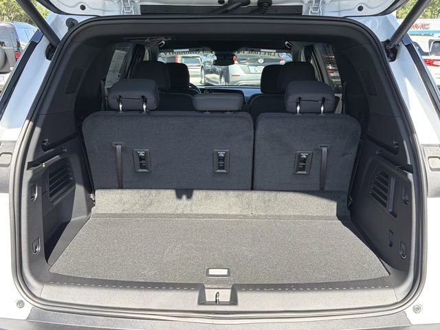 2026 Chevrolet Traverse LT - Photo 11