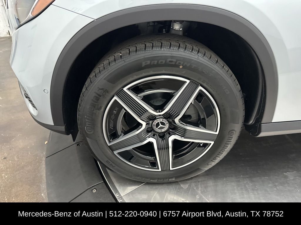 Certified Used 2026 Silver Mercedes-Benz GLC 300 image 32