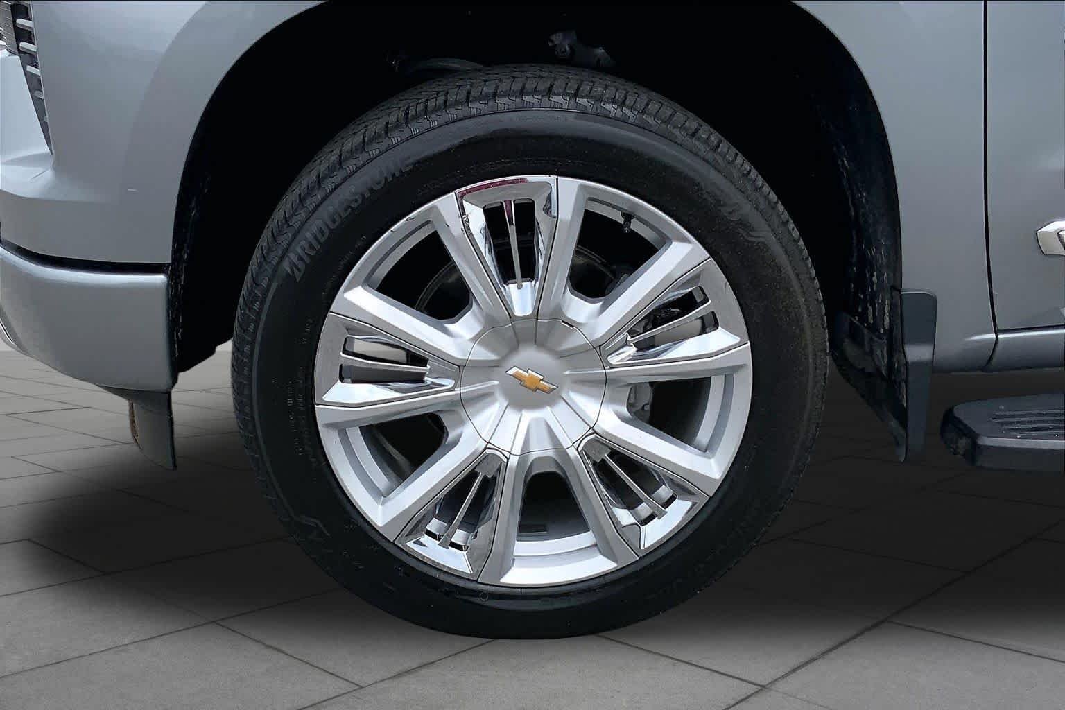 Certified Used 2023 Sterling Gray Metallic Chevrolet High Country image 11
