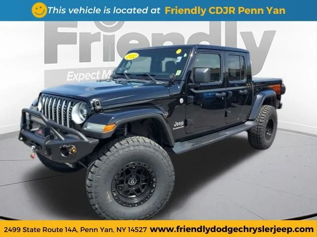 2022 Jeep Gladiator Overland's photo