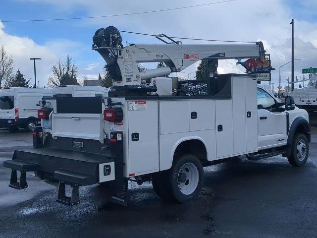 New 2024 Oxford White Ford F-550® XL image 5