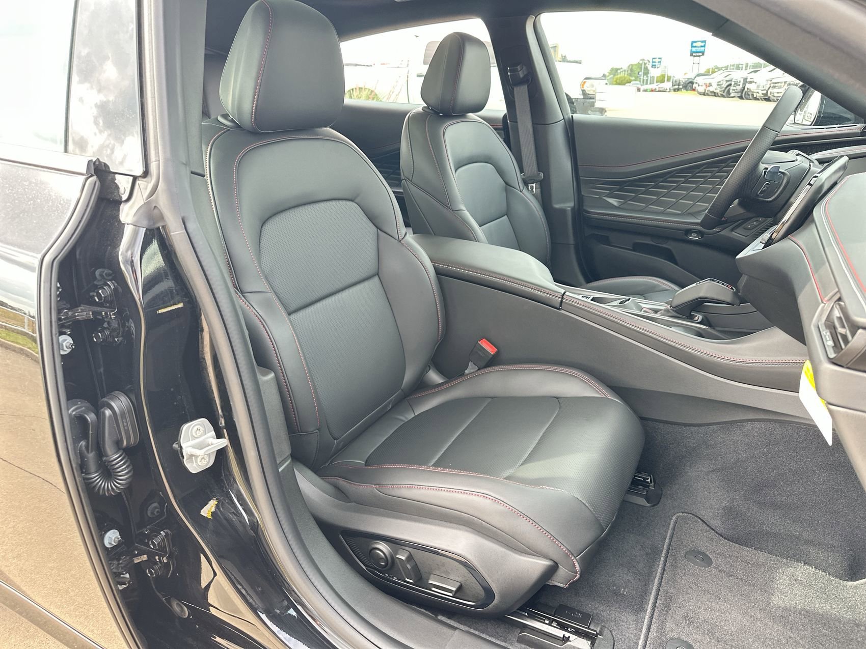 New 2026 Diamond Black Crystal Pearlcoat Dodge R/T Plus image 24