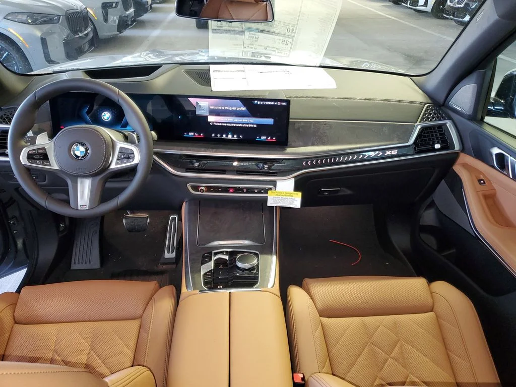 Used 2026 Gray BMW sDrive40i image 13