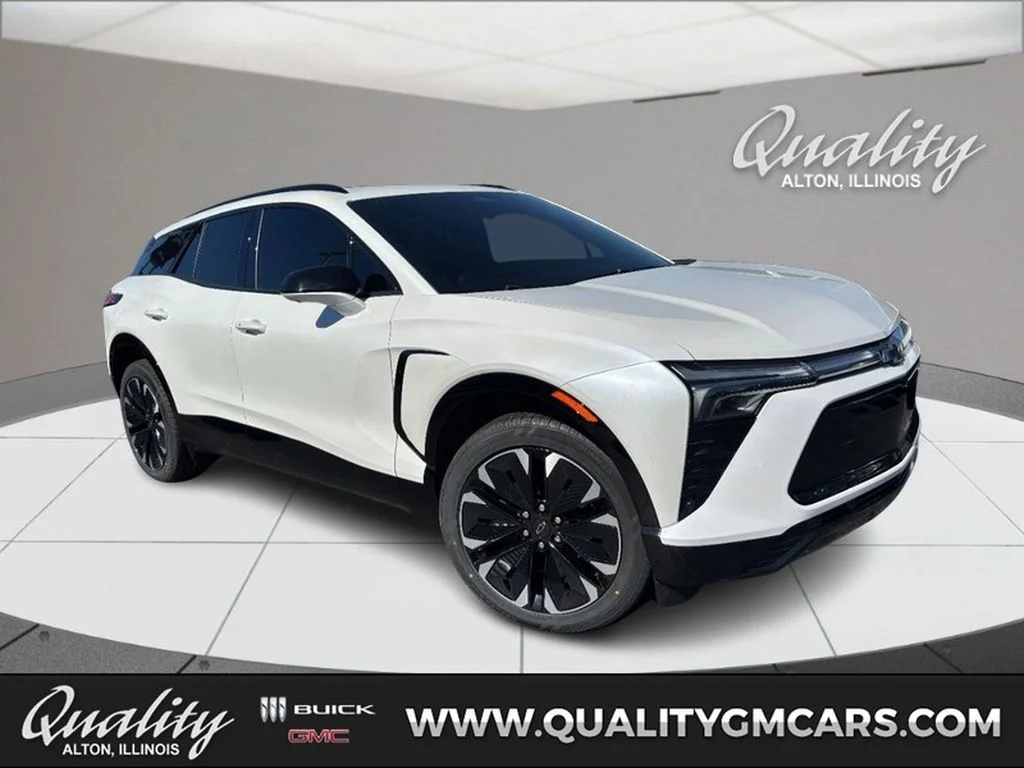 PRE-OWNED 2024 CHEVROLET BLAZER EV RWD RS