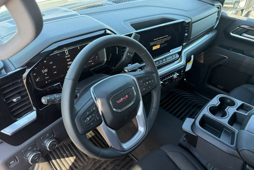 New 2026 Summit White GMC SLE image 15