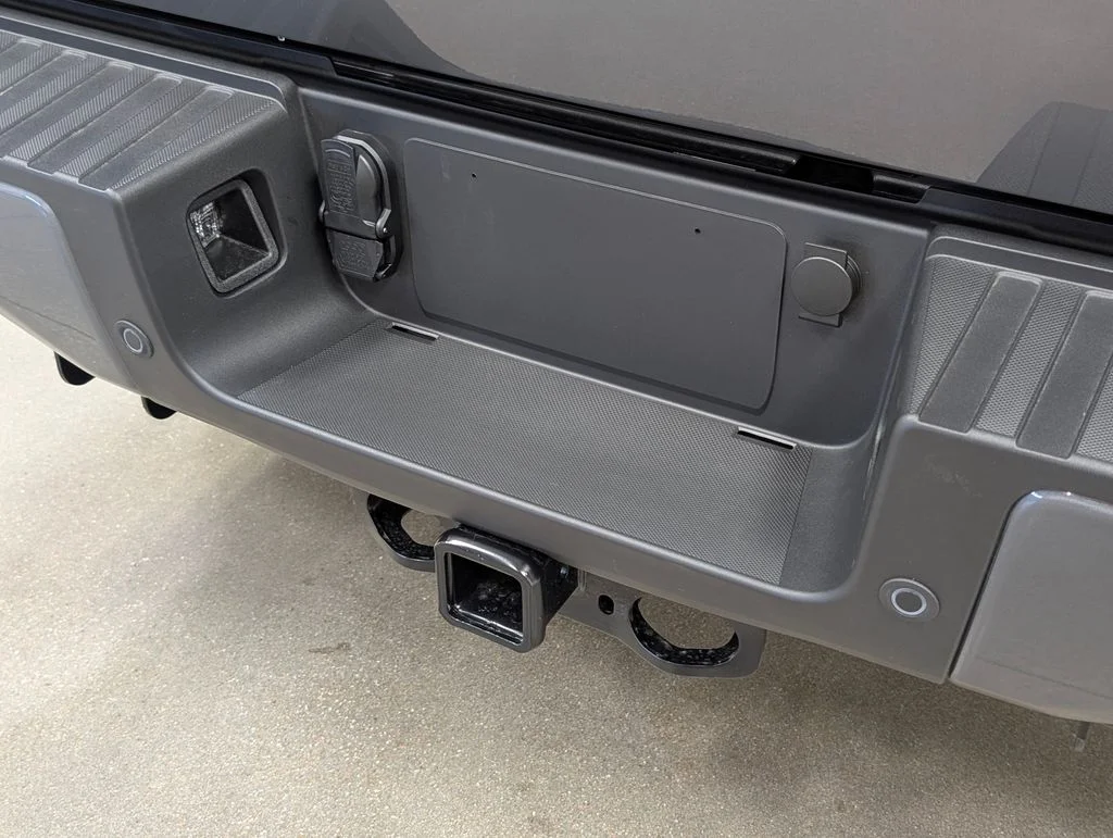 New 2026 Carbonized Gray Metallic Ford F-350® Platinum® image 32