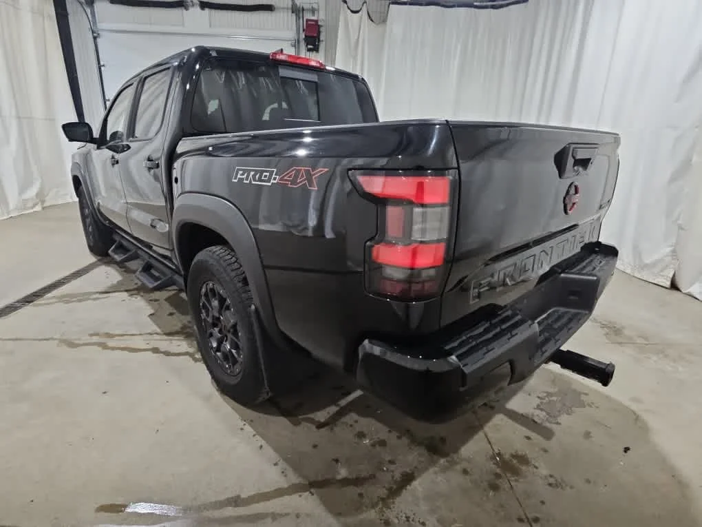 Used 2023 Super Black Nissan PRO-4X image 5