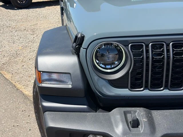 New 2026 Anvil Clearcoat Jeep Sport S image 5