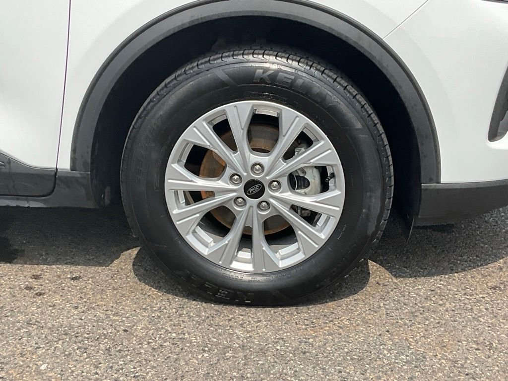 Certified Used 2025 Oxford White Ford Active image 24