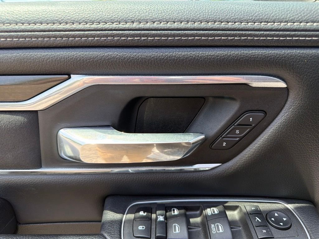 2022 RAM Ram 1500 Pickup Laramie - Photo 13