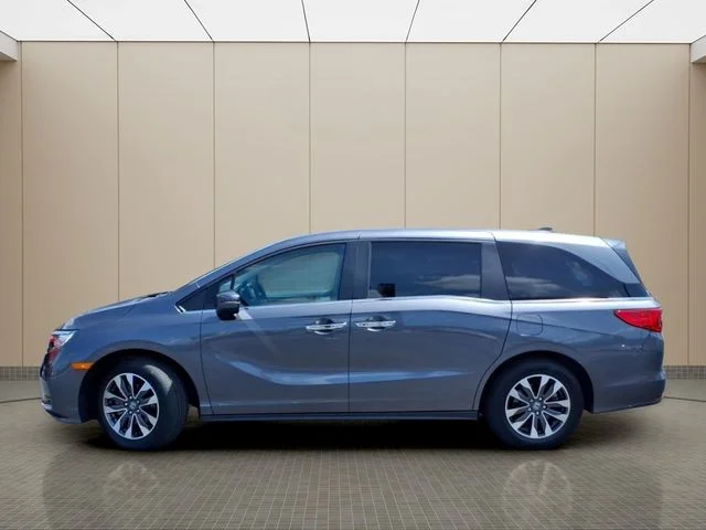 Used 2024 Gray Honda EX-L image 16