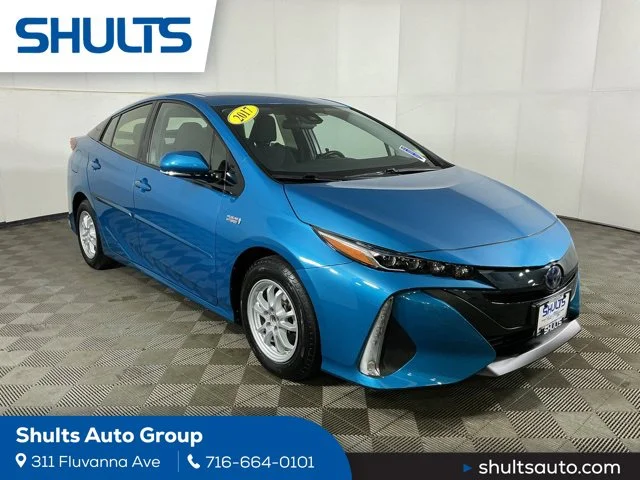Used 2017 Blue Toyota Plus image 1