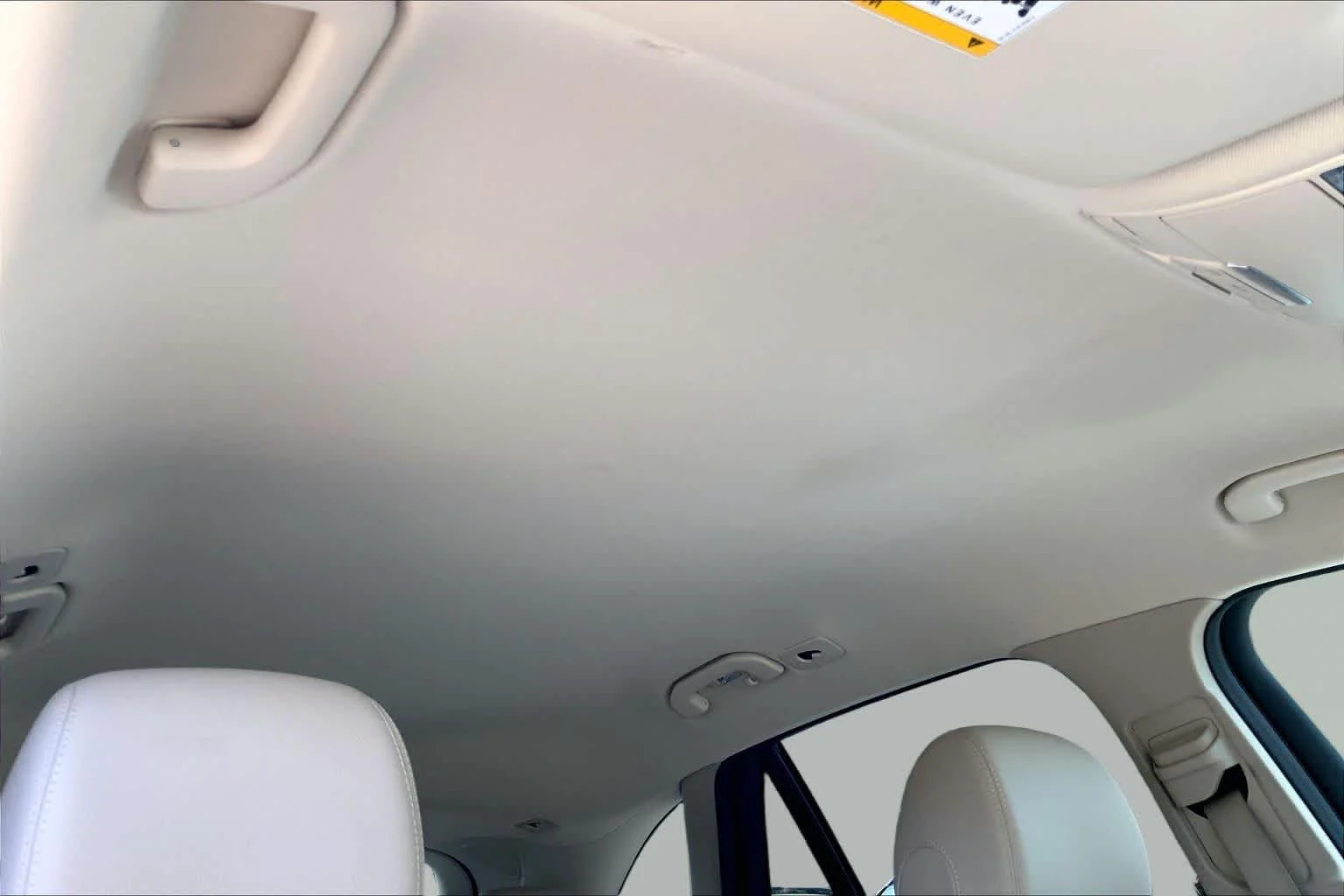 Certified Used 2022 Polar White Mercedes-Benz GLC 300 image 14