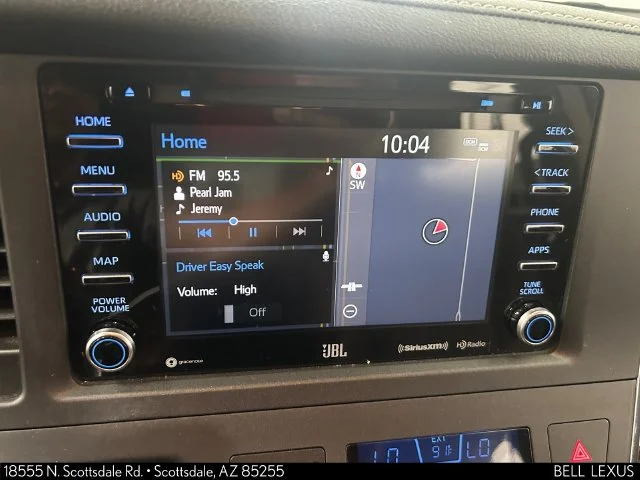 Used 2019 White Toyota Limited Premium image 23