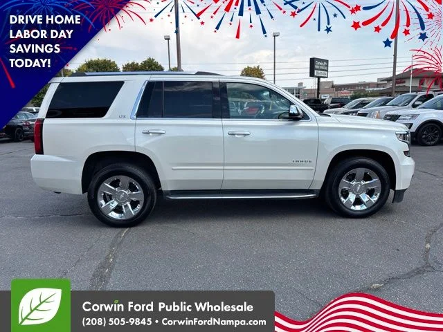 Used 2015 White Diamond Clearcoat Chevrolet  image 4