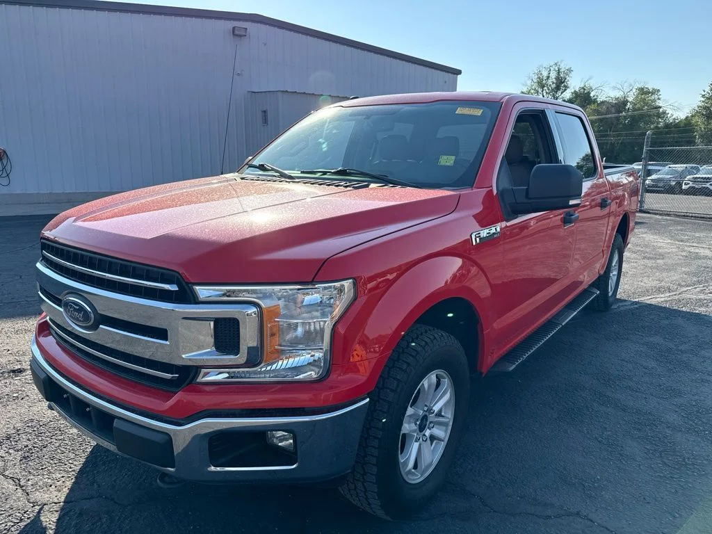 Used 2018 Race Red Ford XLT image 13
