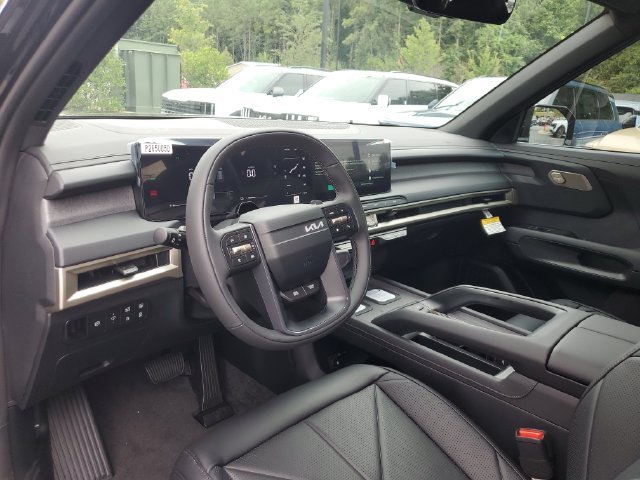 New 2027 Ebony Black Kia EX image 24
